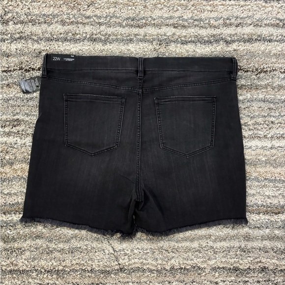 Liverpool Gia Glider Pull-On Shorts Sz 22W NWT | Liverpool Women Mini Shorts NWT - Picture 10 of 15